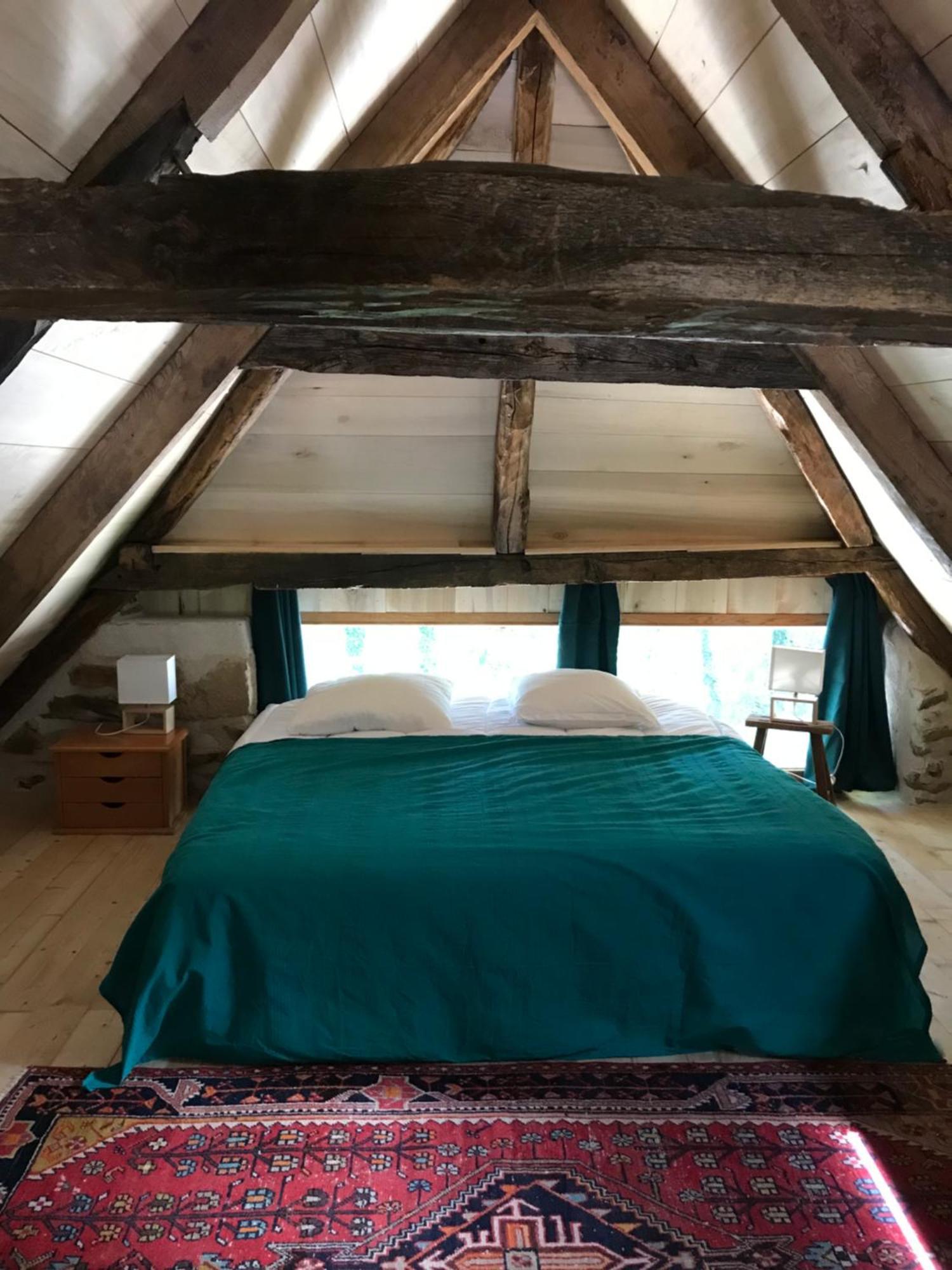 Gite Le Couderc De Coubisou, Grange Renovee Экстерьер фото